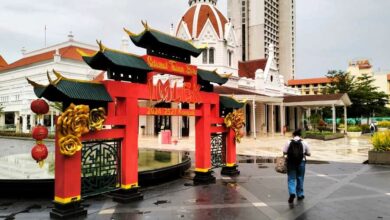 Imlek 2024, Pemkot Surabaya Mulai Pasang Dekorasi Pecinan!