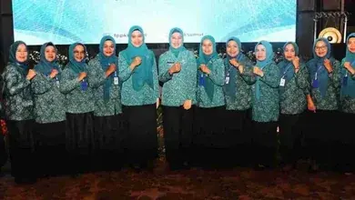 PKK Tapsel Hadiri Pelatihan Tertib Administrasi dan Workshop