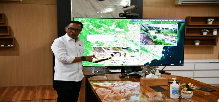 bupati Boltim presentasikan program