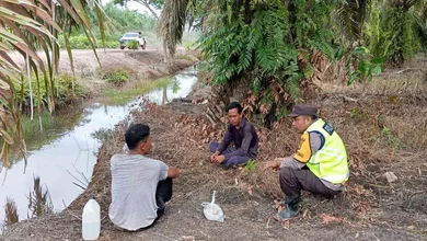 Aipda Heryansyah Laksanakan Giat Polisi Sanjo di Desa Mekar Sari