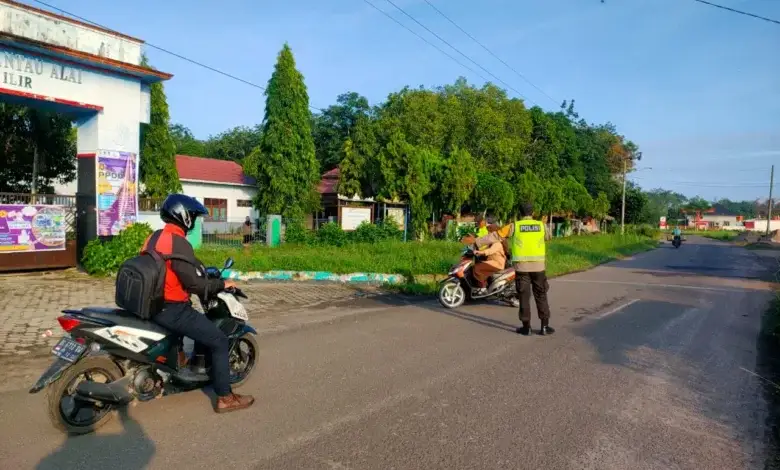 Antisipasi 3C dan Kebut-Kebutan, Polsek Rantau Alai Giat Laksanakan Strong Point Pagi