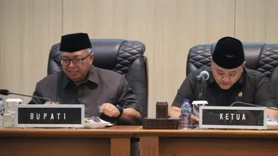 Bupati Sukabumi Hadiri Gelar Rapat Paripurna DPRD Kab Sukabumi  Agenda Pandangan Umum Praksi