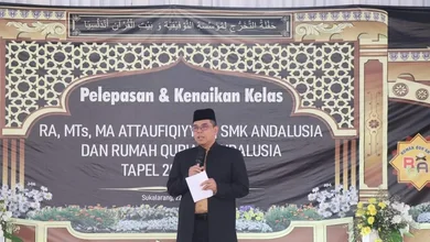 Gelar Haflah Takhorruj  YPI Ponpes Attaufiqiyyah Plh Sekda Minta Amalkan Ilmu Sebaik Mungkin