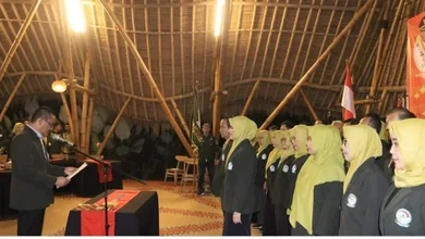 Pengukuhan Anggota  Apkesmi Bupati Minta Apkesmi Bersinergi Untuk Meningkatkan Derajat Kesehatan Di Kab Sukabumi