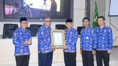 Rapat Dinas  Bupati Ajak Semua Jajarannya Bekerja  Sebaik Baiknya Sesuai Dengan Koridor