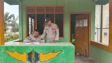 Kanit Binmas Polsek Lalan Giat Laksanakan Polisi Sanjo dan Berikan Himbauan Kamtibmas Kepada Masyarakat