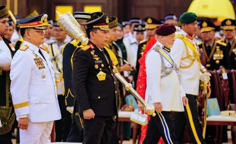 Kapolri Mendapatkan Gelar Panglima Gagah Pasukan Polis Dari Kerajaan Malaysia