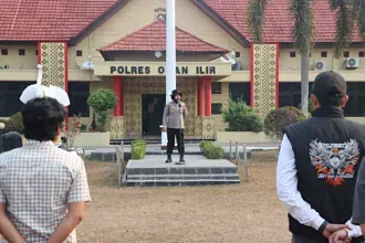 Antisipasi Karhutla dan Percepatan Pergeseran Pasukan, Kapolres Ogan Ilir Pimpin Apel Siaga dan Patroli Karhutla