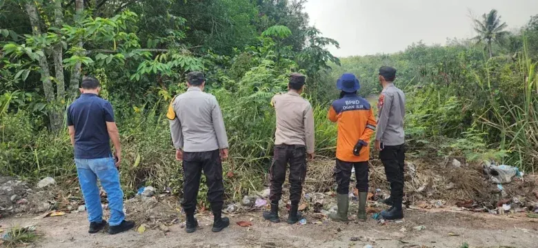 Cegah Karhutla, Polsek Tanjung Raja Bersama Tim Gabungan Sisir Desa Siring Alam