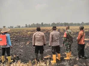 Jaga Lingkungan Bersama, Polsek Pemulutan Polres Ogan Ilir dan Warga Cegah Karhutla meluas