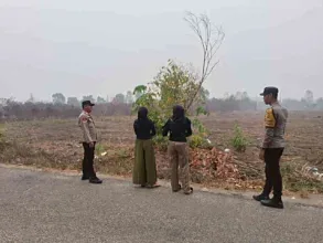 Patroli Karhutla di Tanjung Temiang, Kapolsek Ajak Warga Waspada dan Tidak Membakar Lahan