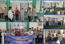 Foto pendukung berita Bhabinkamtibmas Polsek Indralaya Dampingi Jumat Keliling Kapolres Ogan Ilir, Pererat Silaturahmi dan Ajak Warga Cegah Karhutla