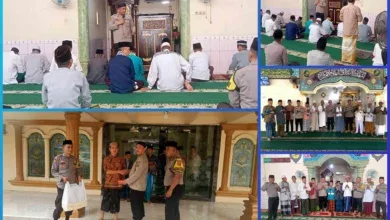 Foto pendukung berita Jumat Keliling, Polsek Tanjung Raja Sambangi Dua Masjid, Ajak Masyarakat Jaga Kamtibmas dan Cegah Karhutla