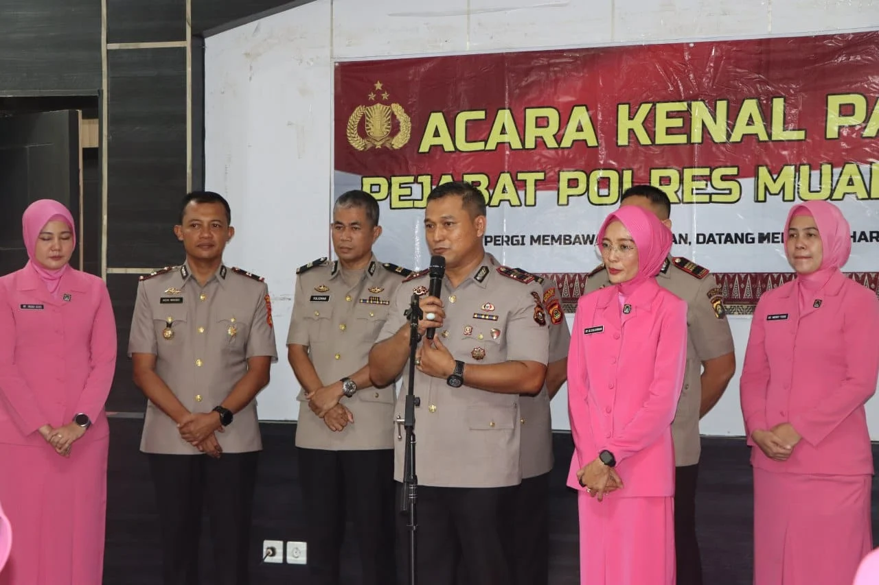 Foto pendukung berita Kapolres Muara Enim Pimpin Sertijab, IPTU Zulkarnain Afianata, S.T, M.Si, M.H Dipercaya Jabat Kapolsek Gunung Megang