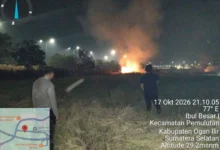Foto pendukung berita Sinergi TNI-Polri dan BPBD Padamkan Karhutla 1 Hektare di Ibul Besar I Pemulutan